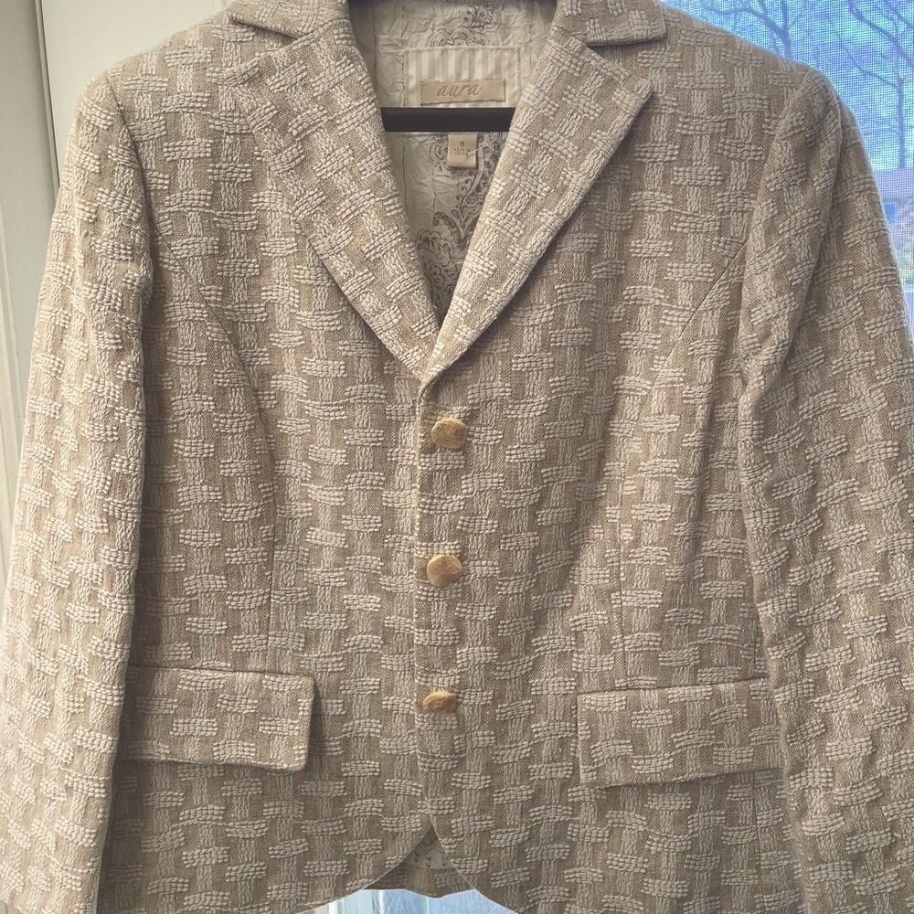 Linen Beige and cream Blazer never worn